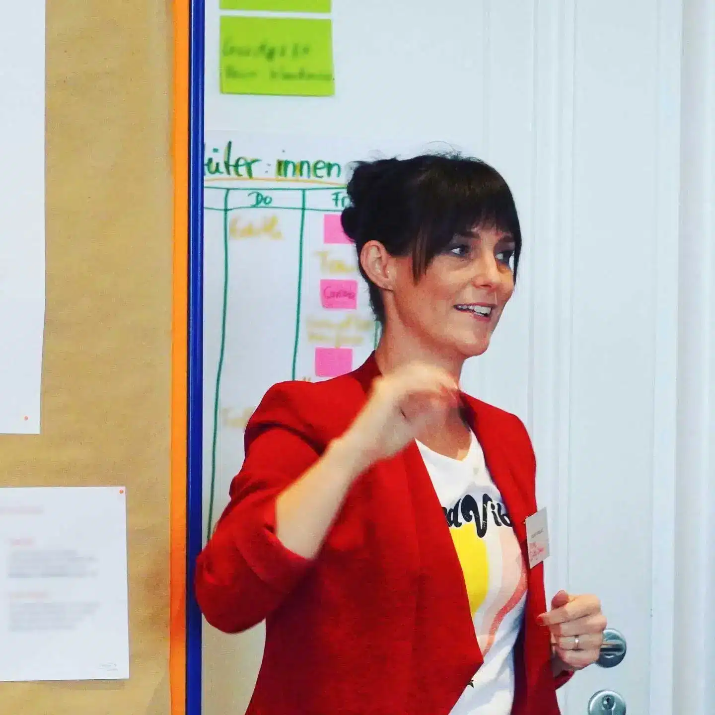 C331BE53-EBC8-46AA-A5C3-C0BED5E6321B_small